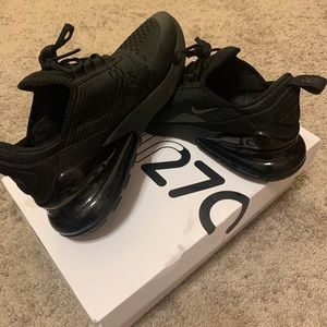 Air Max 270